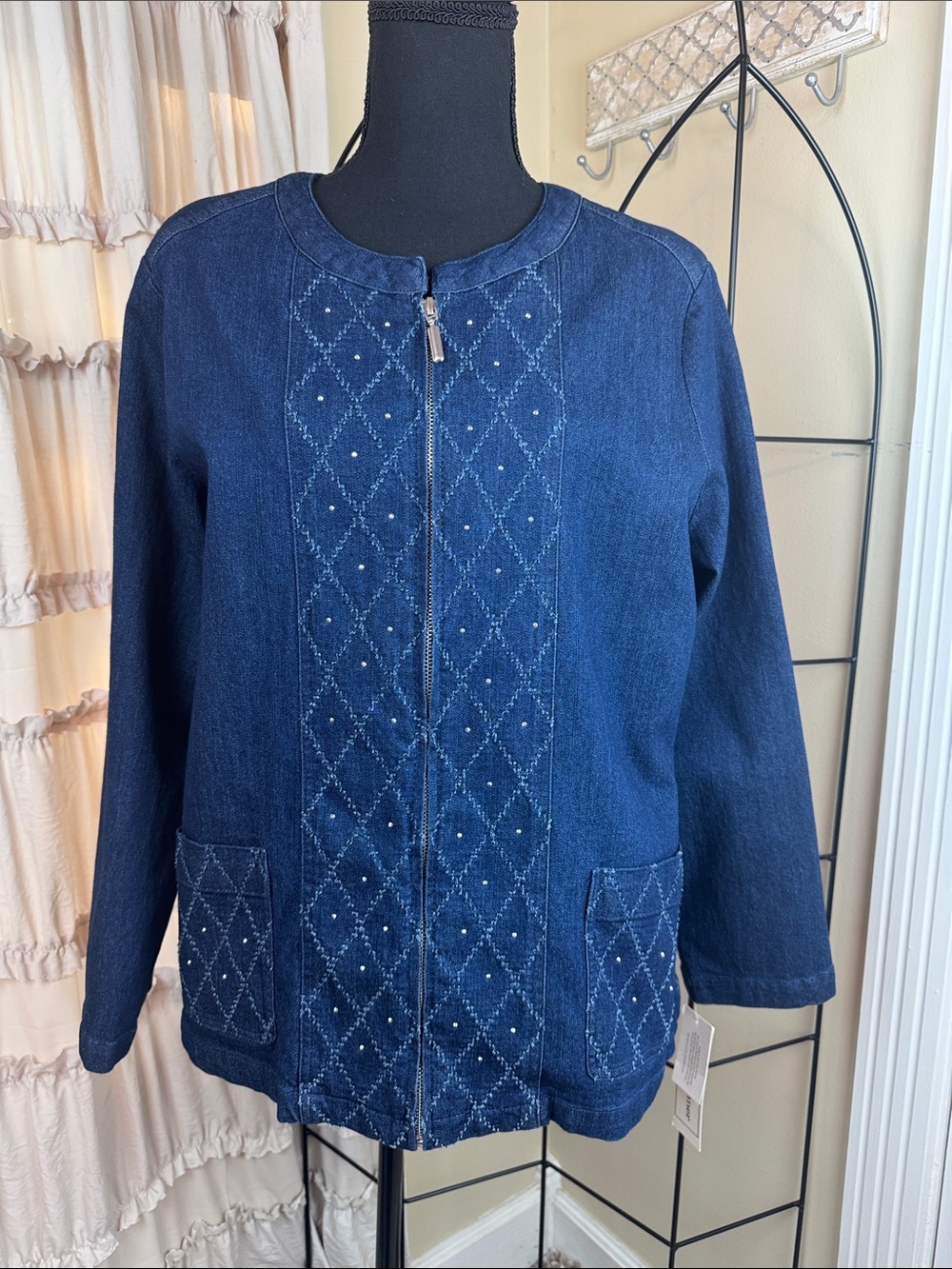 Alfred Dunner Women's Embroidered Denim Jeans Zip Blazer Jacket Size 16 NWT